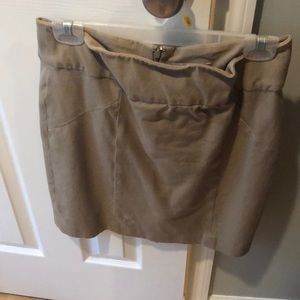 Khaki banana republic pencil skirt